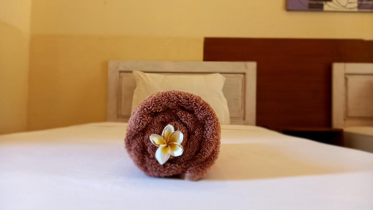 Wisma Bunda Gili Trawangan Luaran gambar